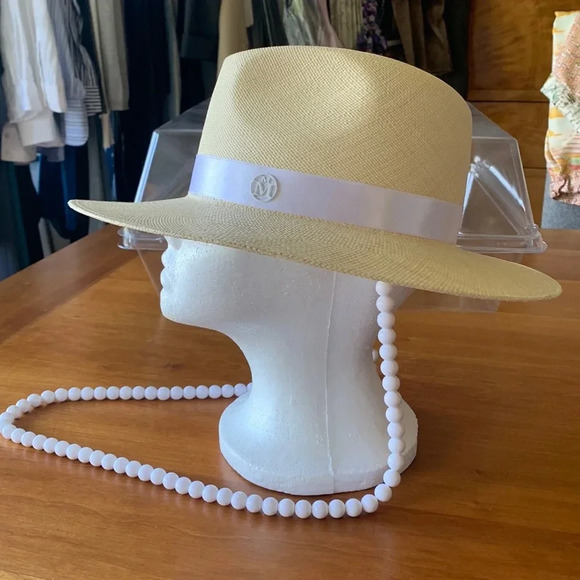 Like new MAISON MICHEL Henrietta faux pearl straw hat in white size medium - Picture 1 of 10